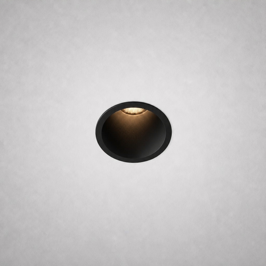 Black matte recessed ceiling light MOON PRIME 1835 with anti-glare warm LED and heat-dissipating grid