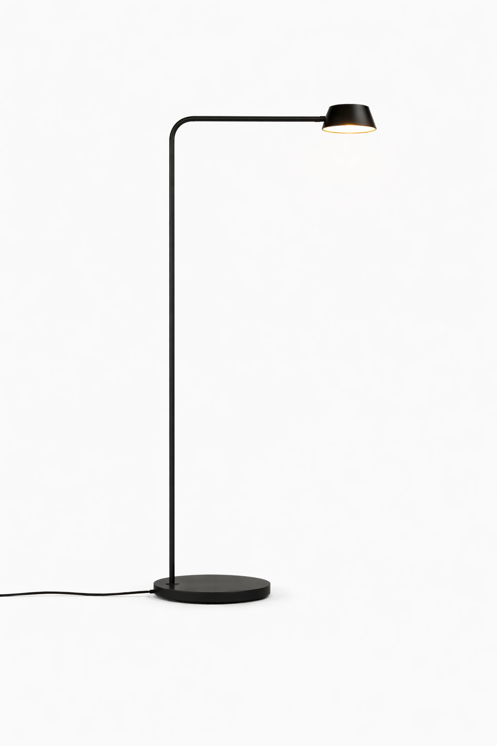 Lampe de Table BRUSHED Golden – Élégance Minimaliste, Lumière Sculptée