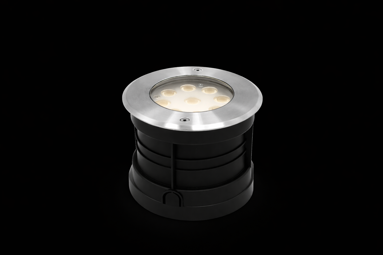 Spot au sol INGROUND&nbsp; — Encastré de sol LED extérieur haute résistance