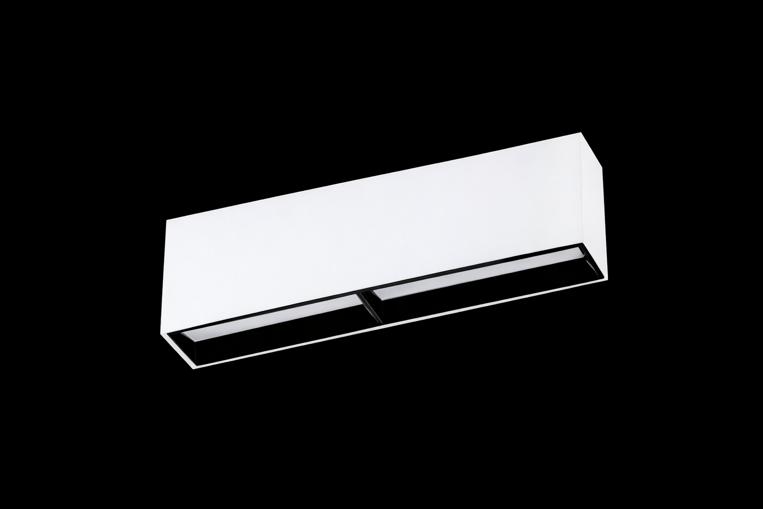 Spot Apparent POLY 226 –22W | Performance, Élégance & Précision