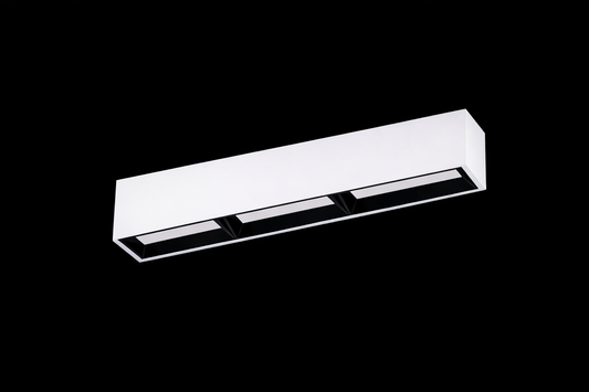 Spot Apparent POLY245 –33W | Performance, Élégance & Précision
